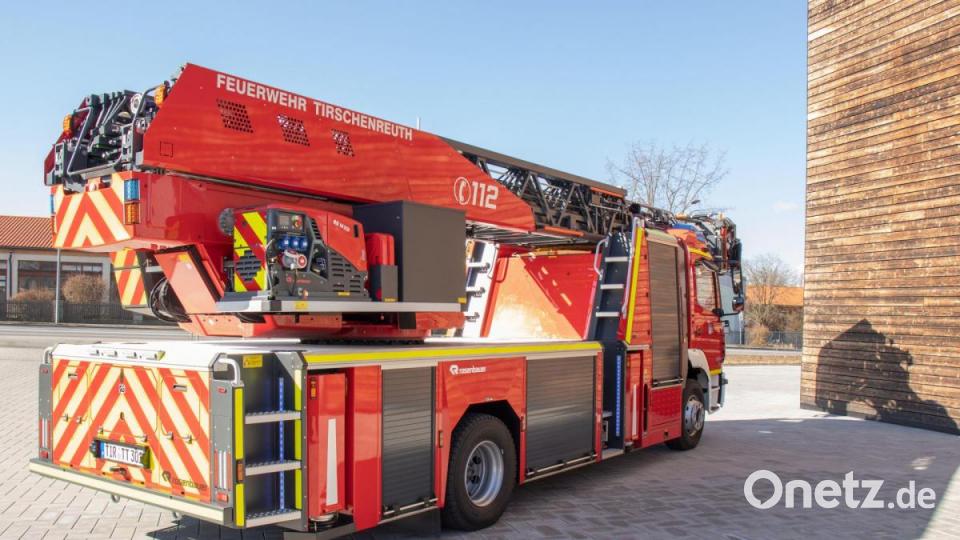 Die neue Drehleiter der Feuerwehr Tirschenreuth. Bild: Feuerwehr Tirschenreuth/exb