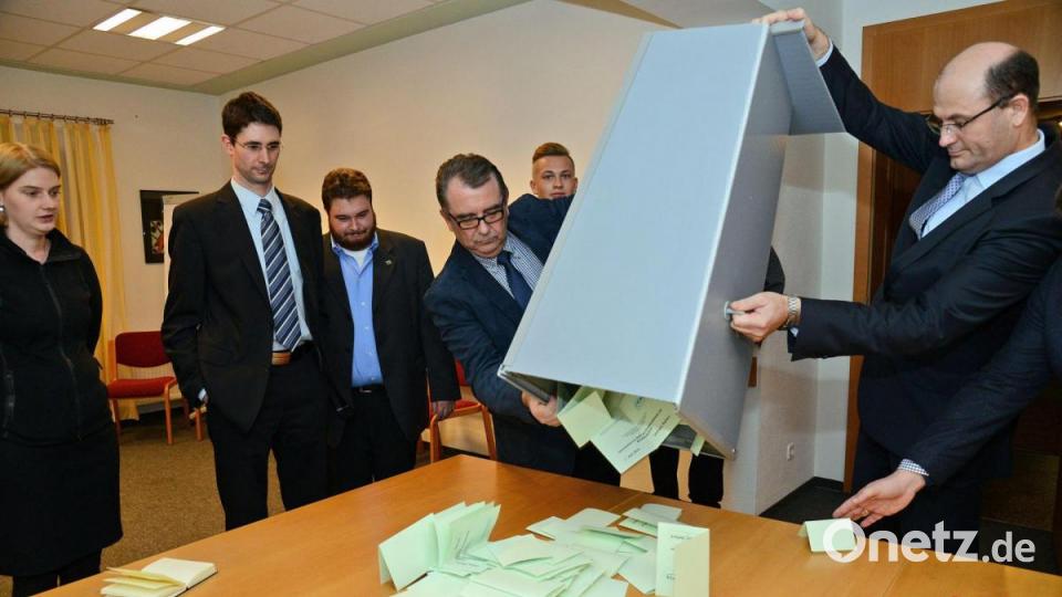 Die CSU-Nominierungskonferenz für das Bundestags-Direktmandat im Wahlkreis Amberg fand am 17. November 2016 in Kastl statt. Archivbild: Petra Hartl