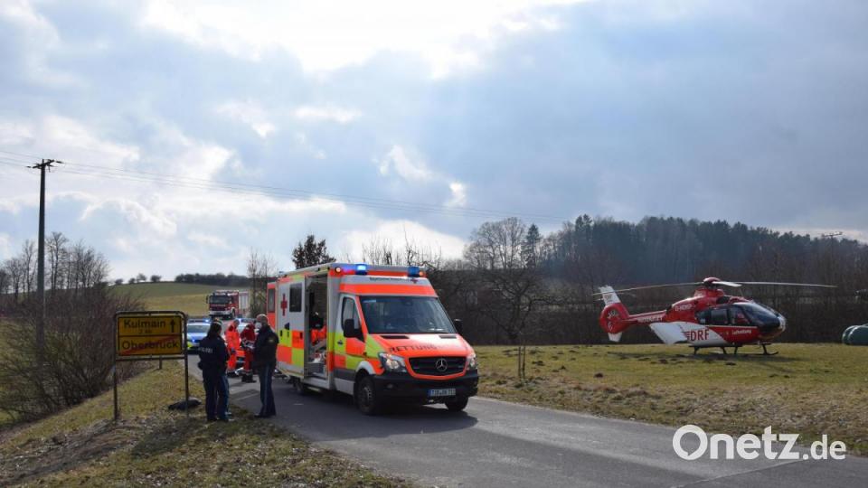 Mit dem Rettungshubschrauber wurde der verletzte Kurierfahrer in eine Klink geflogen. Bild: mde