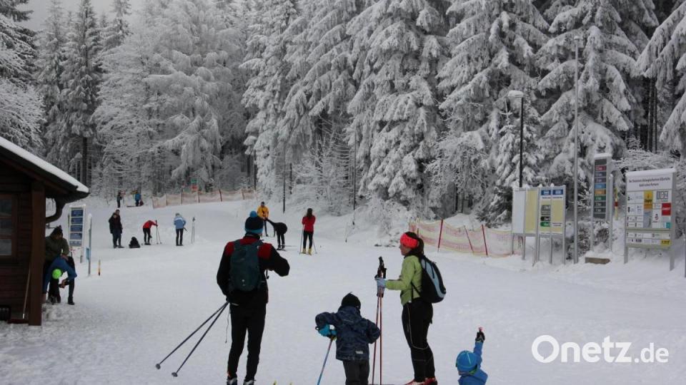 Skilanglauf mit der Familie. Bild: kro