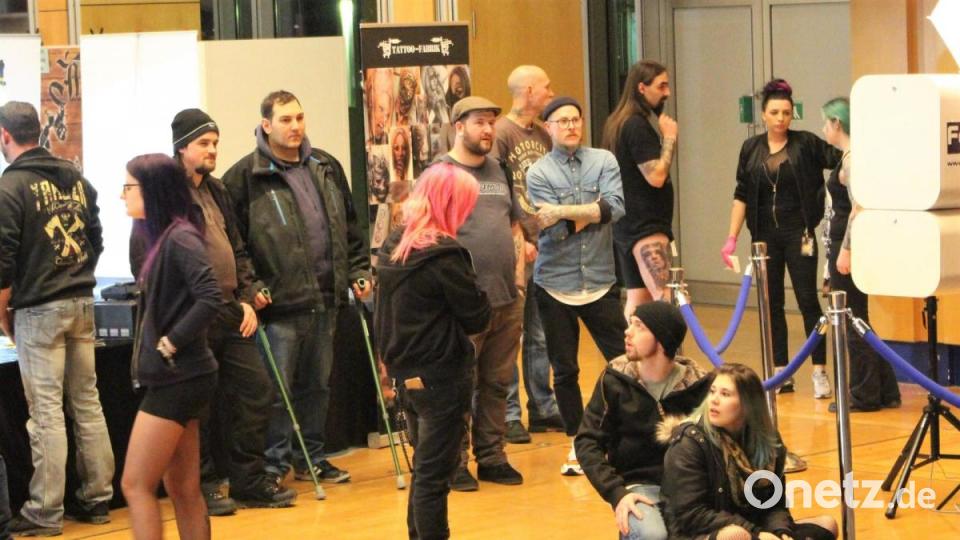 Nach fast neun Stunden sind es nur noch wenige Besucher, die sich für den Wettbewerb interessieren. Bild: Dagmar Williamson, dwi