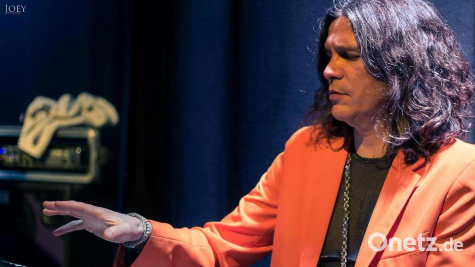 Livestream am Ostermontag: Toby Mayerl ist nicht nur Initiator, sondern auch als Musiker dabei. Bild: Johannes Wedel/exb