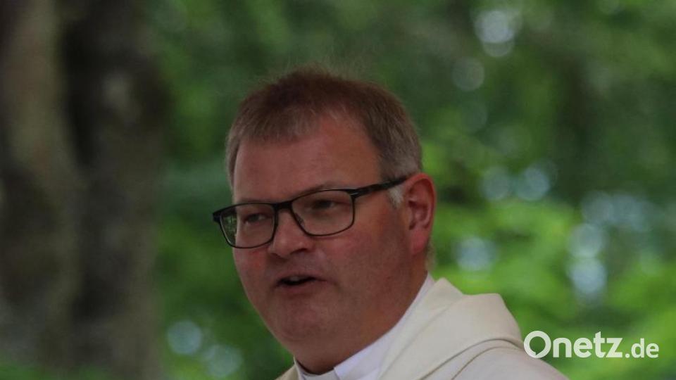 Domkapitular Johann Ammer Bild: mfh