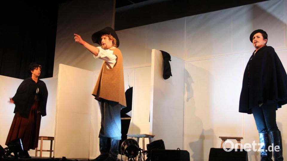 &quot;Cyrano&quot; feierte im vergangenen Herbst in Vohenstrauß Premiere und wird in diesem Sommer wiederaufgeführt Archivbild: stg