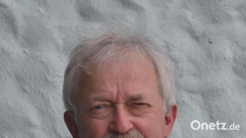 Im Naturgarten von Toni Wolf fühlen sich Ringelnattern zu Hause. Bild: privat