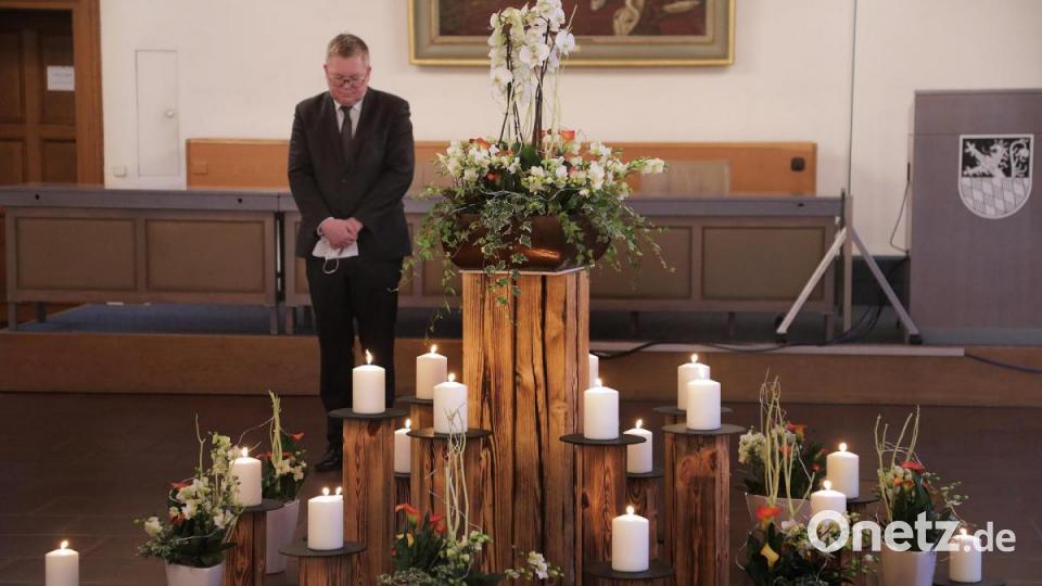 Gedenken an die Opfer der Corona-Pandemie in der Basilika St. Martin mit anschließendem stillen Gedenken im großen Rathaussaal. Bild: Wolfgang Steinbacher