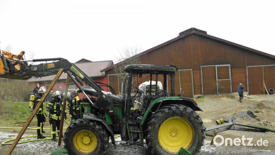 Die Polizisten schätzen den Schaden an dem Fahrzeug auf 20.000 Euro. Bild: dob