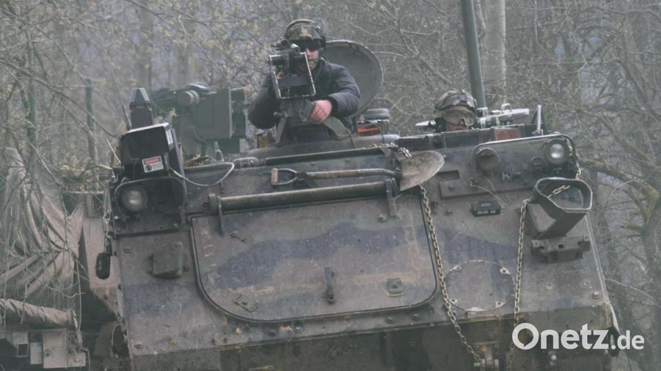 Mit ihren wendigen Schützenpanzern sind die Soldaten des 1. Bataillons aus dem 4. Infanterieregiment in ebenbürtiger Gegner. Bild: bö