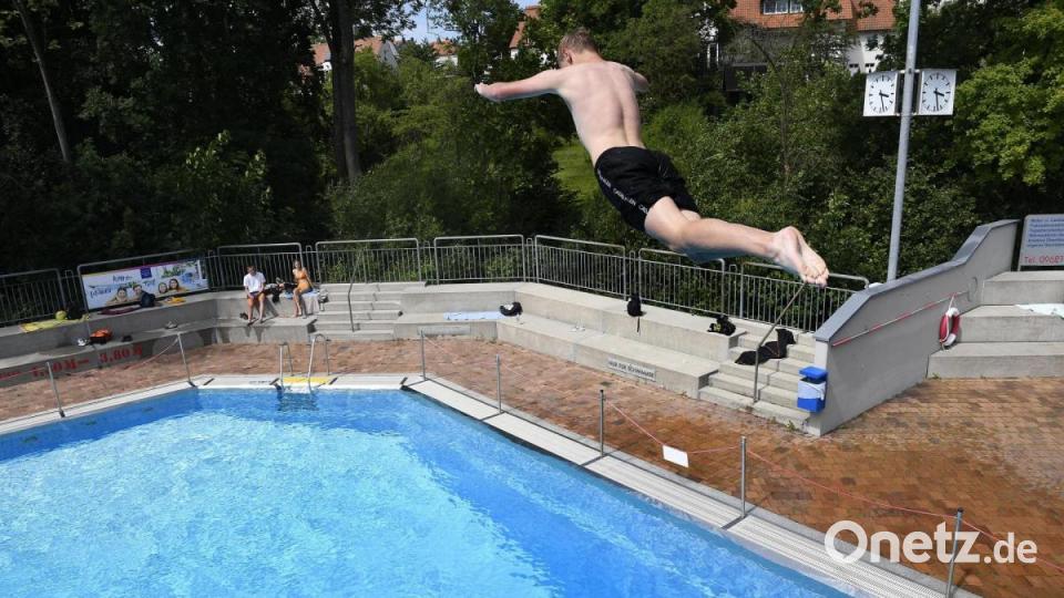 Action am Sprungturm. Bild: Petra Hartl