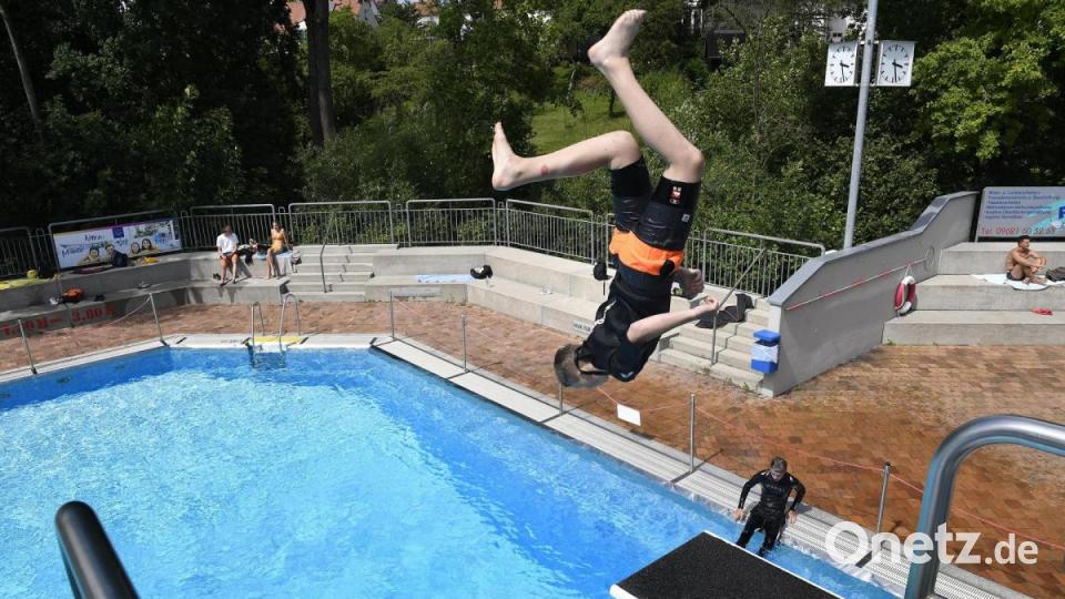 Action am Sprungturm. Bild: Petra Hartl