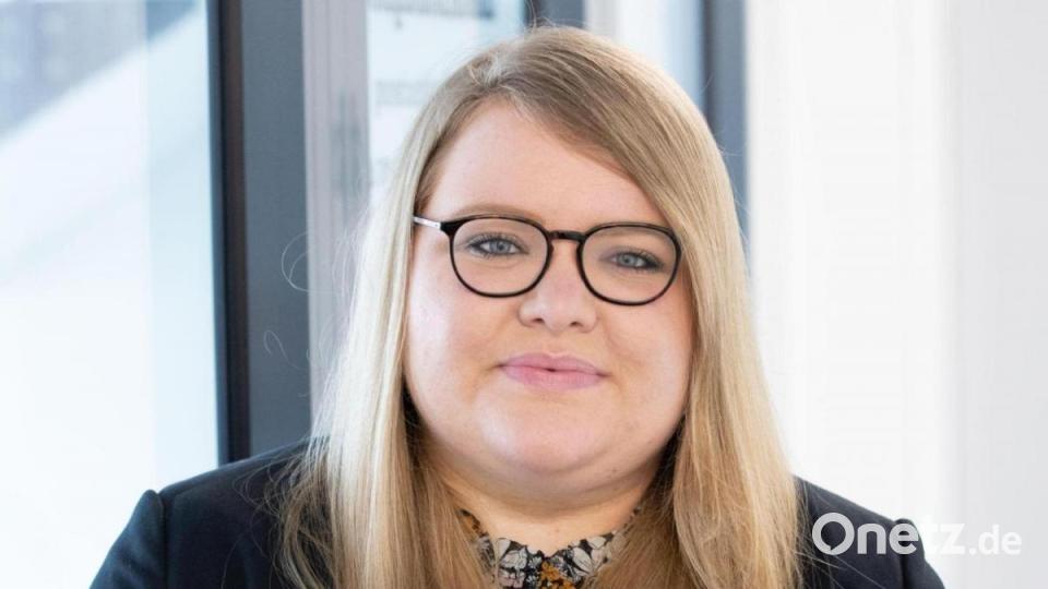 Gesundheitsökonomin Sandra Windschüttl kümmert sich um alle anderen Fragen. Bild: Uniklinikum Regensburg