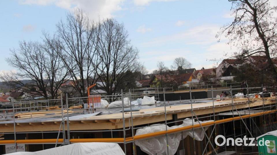 Die Gemeinderatsmitglieder nahmen Kenntnis von der öffentlichen Auslegung des Entwurfs der 18. Flächennutzungsplanänderung der Stadt Oberviechtach vom Bau des neuen Kindergartens am Freibad, die Belange der Gemeinde Teunz werden aber dadurch nicht berührt. Bilder: frd Bild: frd