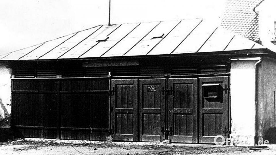 Das erste Feuerwehrhaus in Pressath Bild: Archivbild