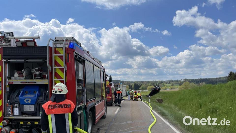 25 Einsatzkräfte waren vor Ort. Bild: lei