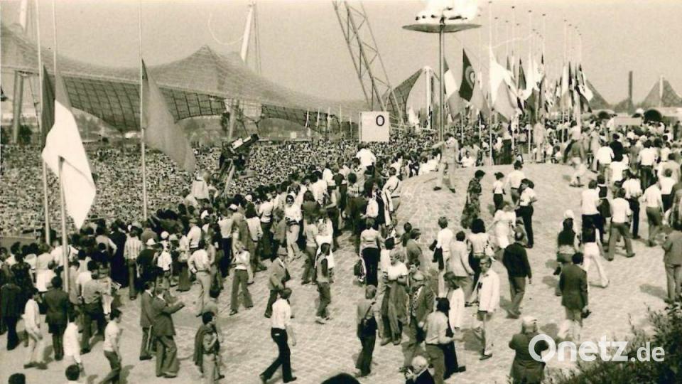 Siegfried Bock erinnert sich gerne an seine Zeit bei den Olympischen Spielen in München. &quot;Das erste Mal in einer Weltstadt war sehr beeindruckend für mich. Das Flair von München, die vielen Menschen aus all den Nationen, das war schon etwas ganz Besonderes.&quot; Dieser Schnappschuss des Kaltenbrunners im Olympia-Stadion vermittelt gut den Eindruck des bunten Treibens dieser Tage in der Landeshauptstadt. Bild: bk