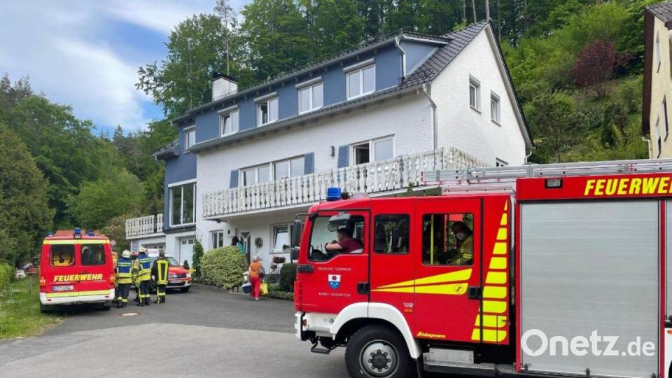 Die Kräfte der Feuerwehr Königstein und die First Responder aus Vorra rücken nach kurzer Zeit wieder ab. Bild: lei