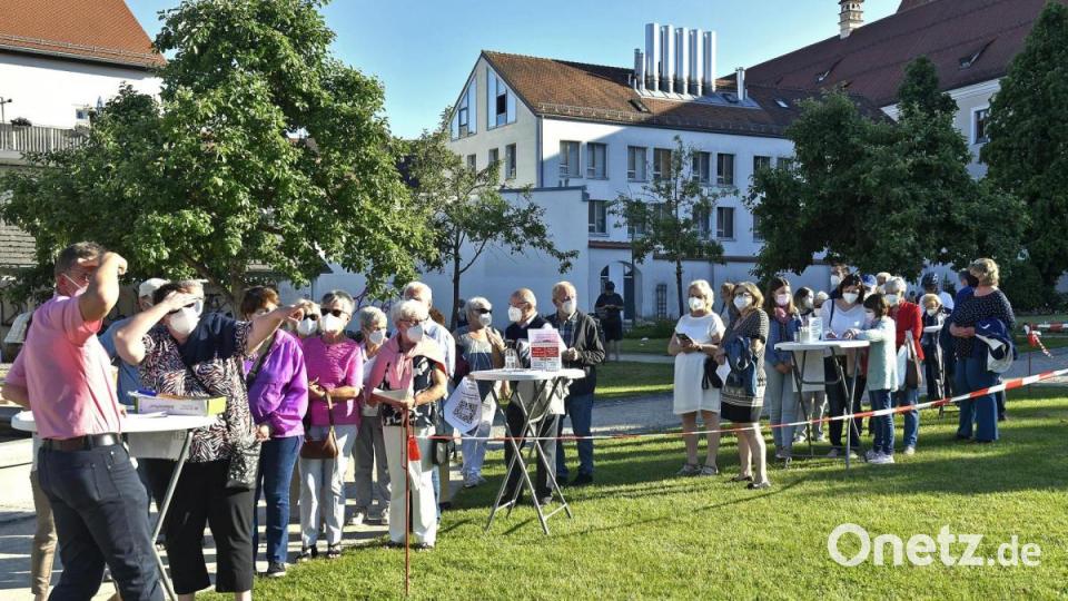 Sonntagsserenade im Maltesergarten. Bild: Petra Hartl