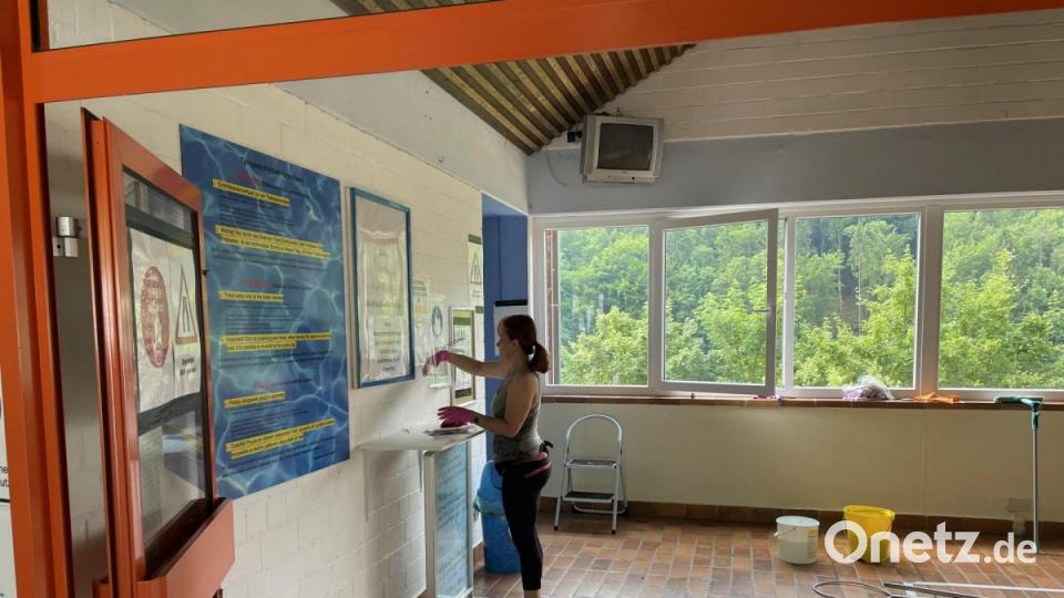 Das Terrassenfreibad in Hirschbach ist bereit für den Saisonstart. Bild: lei