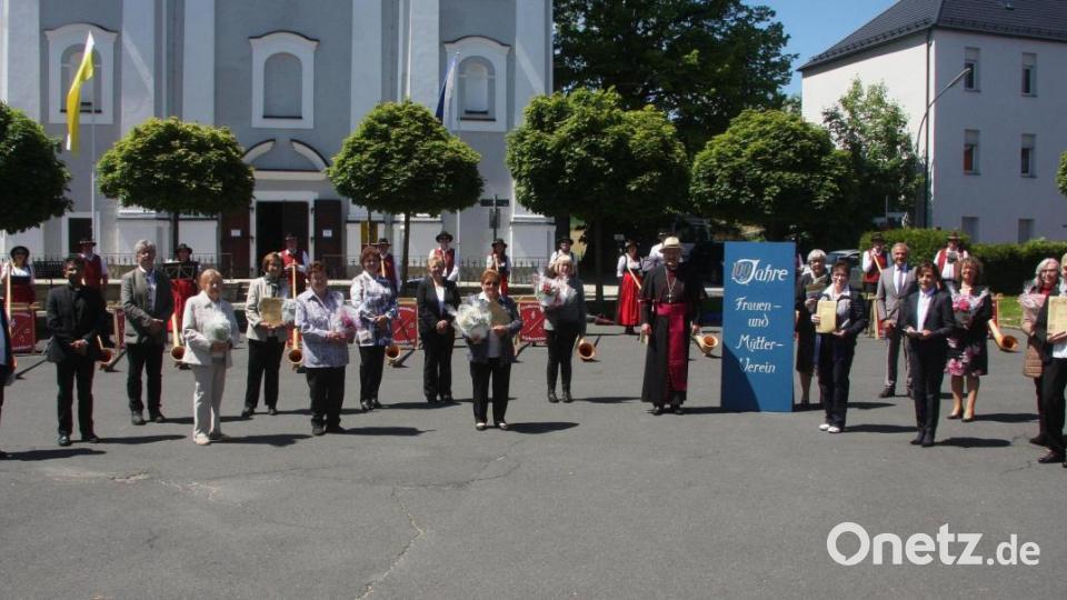 In den Mittelpunkt des Festaktes rückten die Ehrungen langjähriger Mitglieder. Bild: wro