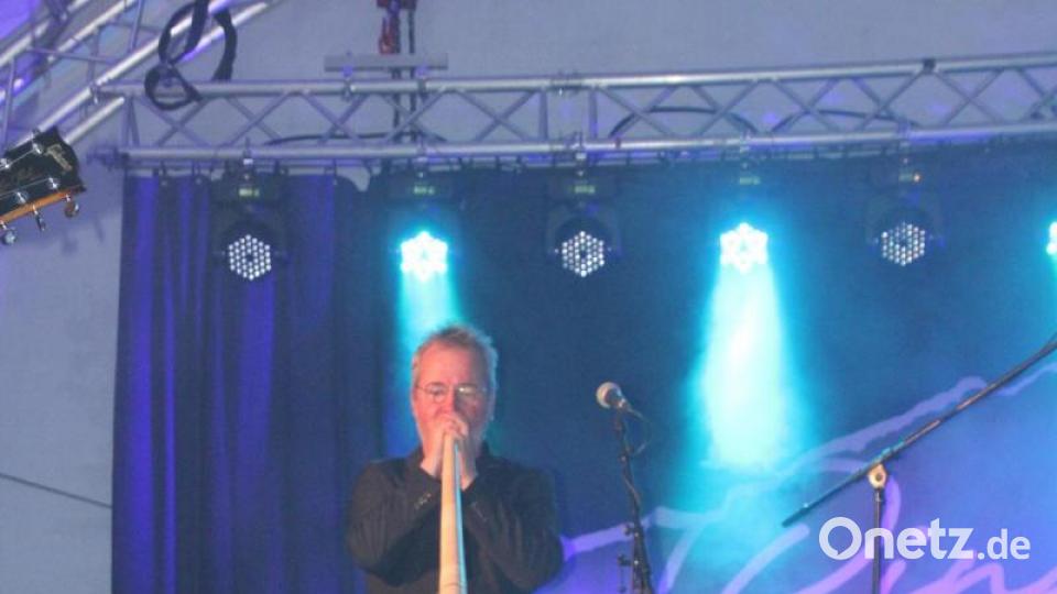 Stefan Lang mit dem Alphorn. Bild: kro