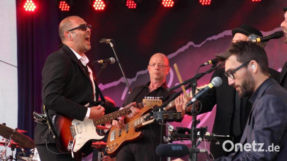 Hannes Ringlstetter zeigte beim Konzert am Samstagabend ganz viel Temperament. Bild: kro