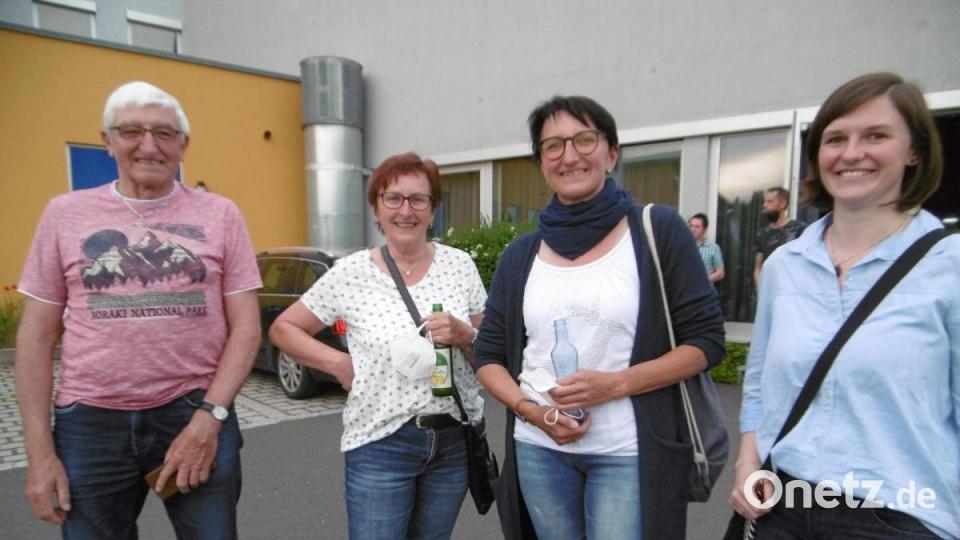 Konny, Irmgard, Heike und Kerstin freuten sich, &quot;dass sei wieda wos riat&quot;. Bild: mma