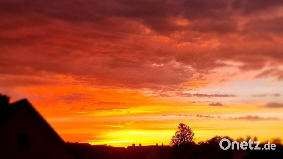Julia Bärs Foto taucht den Sulzbach-Rosenberger Stadtteil Loderhof in ein ganz besonderes Licht. Bild: Julia Bär