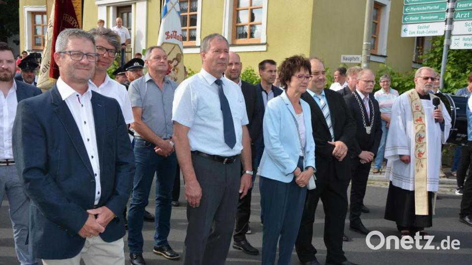 Beim Empfang komplett vertreten war der Konnersreuther Marktgemeinderat. Bild: jr
