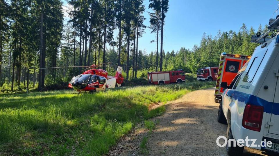 In der Nähe von Tirschenreuth ist am Donnerstag ein Flugzeug abgestürzt. Bild: rw