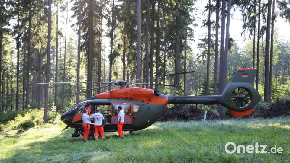 In der Nähe von Tirschenreuth ist am Donnerstag ein Flugzeug abgestürzt. Bild: rw