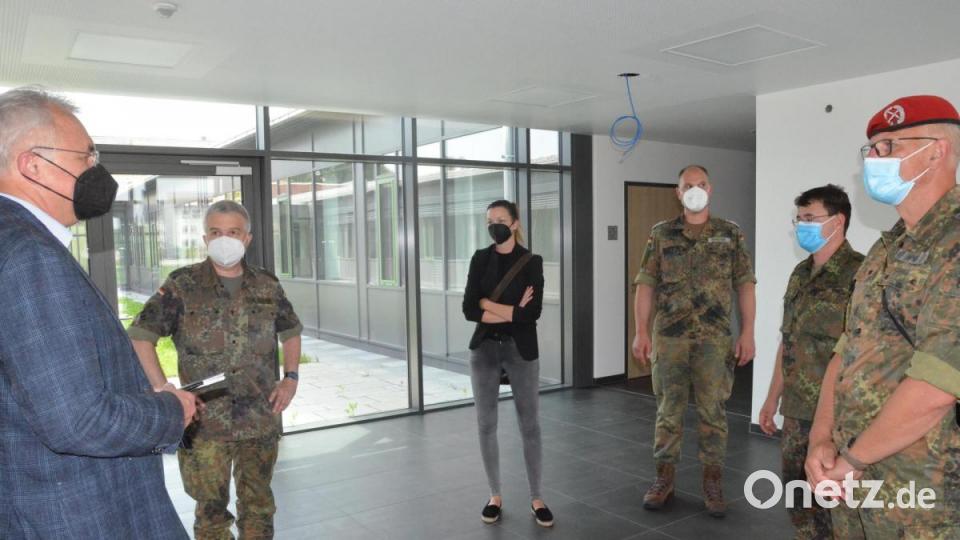 Im Eingangsbereich des Sanitäts-Versorgungs-Zentrums. Bild: Kunz