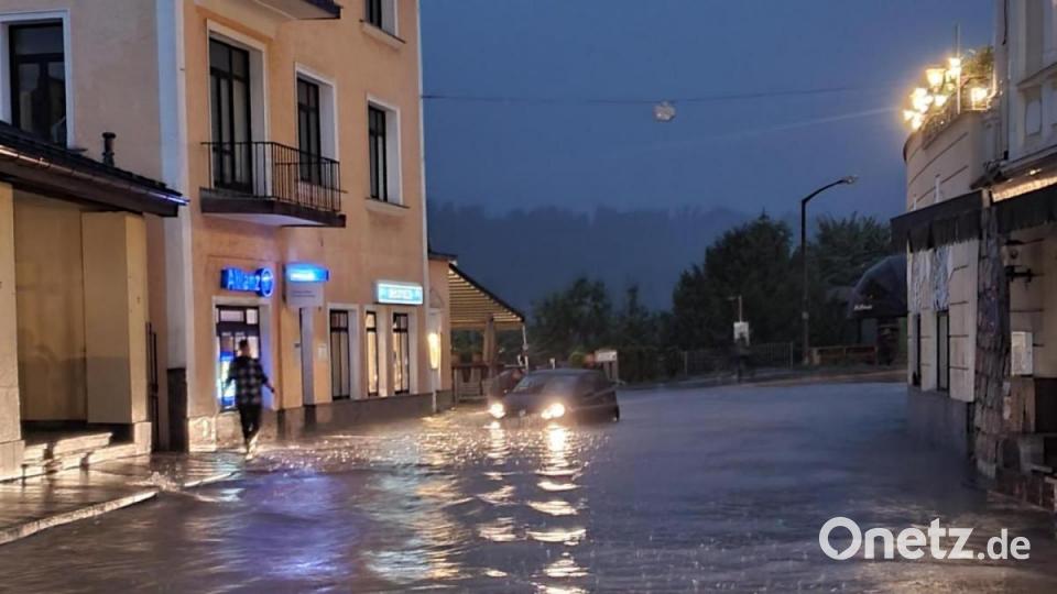 Der Landkreis Berchtesgadener Land hat nach starkem Regen wegen Hochwassers den Katastrophenfall ausgerufen. Bild: Kilian Pfeiffer