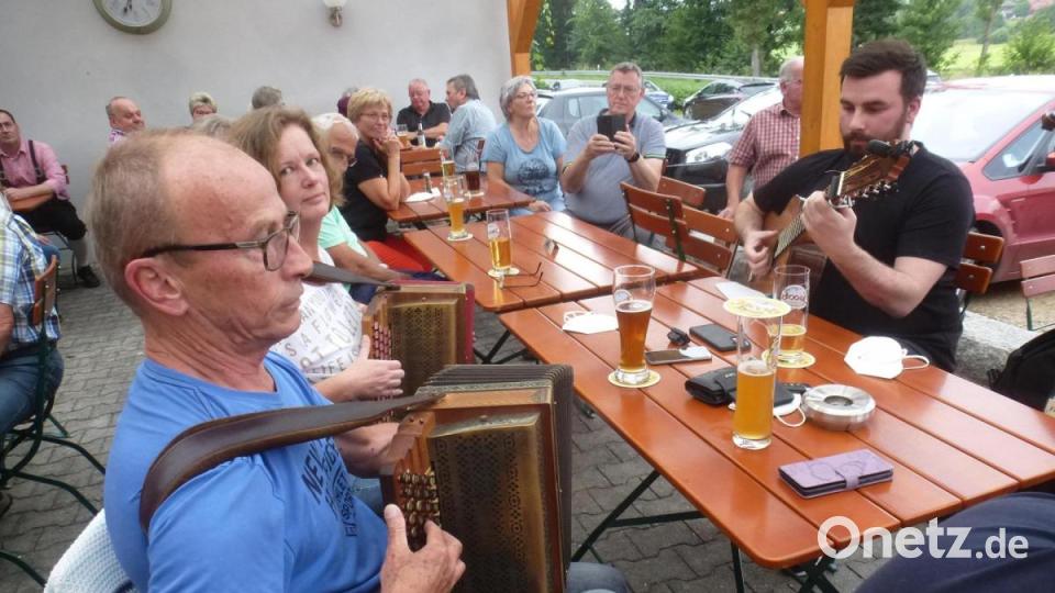 Das Ensemble "Pfiffige Knöpf" hinterließ eine klangvolle Visitenkarte. Bild: mad