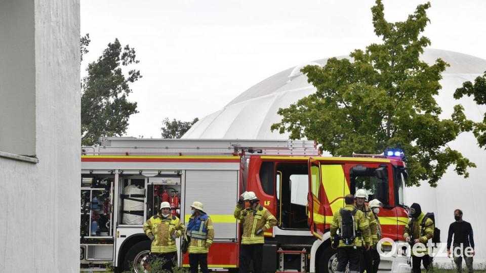 Direkt neben dem Brandort liegt die kuppelförmige Trainingshalle der Ringer am Bergsteig. Bild: Petra Hartl