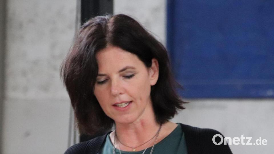 Autorin Antonia Vitz stellte bei einer Lesung ihr neues Buch vor. Es trägt den Titel "Schlamassel in Katzbrück". Bild: Thomas Dobler