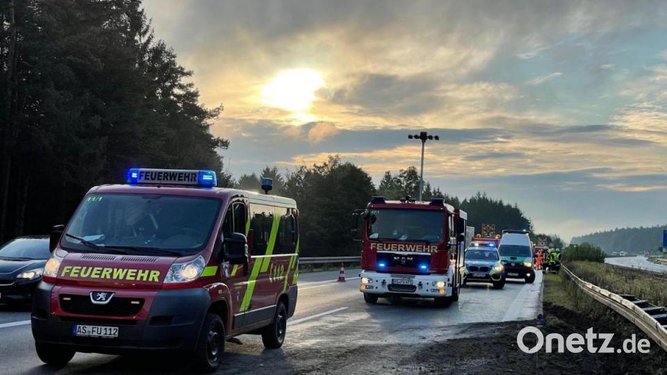 Zu einem Unfall kam es am Freitagmorgen, 27. August, auf der Autobahn 6 zwischen Amberg-West und Sulzbach-Rosenberg. Bild: fas