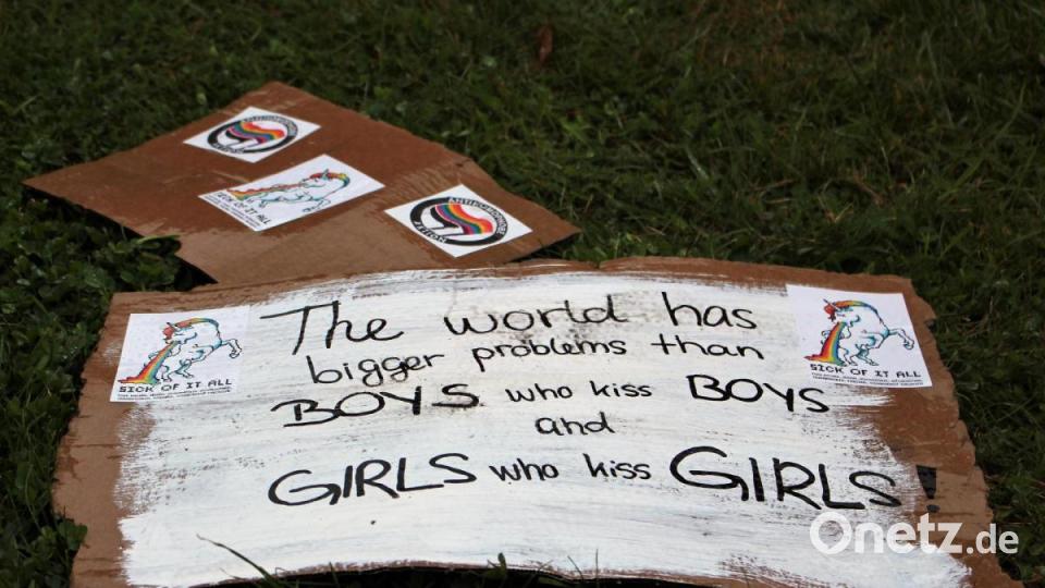 &quot;Die Welt hat größere Probleme als Jungs, die Jungs küssen, und Mädchen, die Mädchen küssen.&quot; Bild: Dagmar Williamson