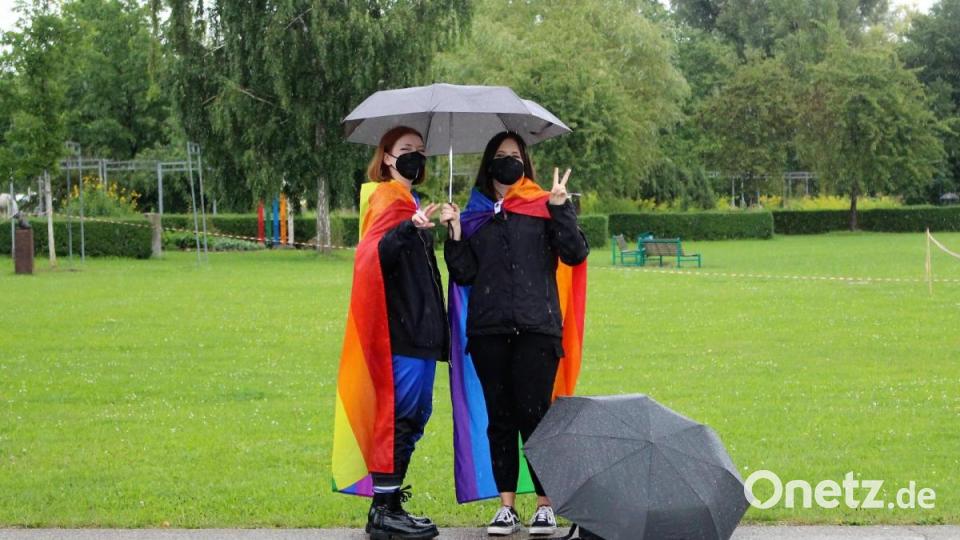 Der Regen machte den Teilnehmern nichts aus. Bild: Dagmar Williamson