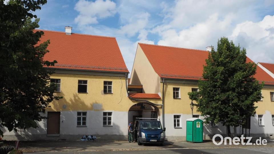 Aufgrund des Platzbedarfs wurde vor Jahrzehnten das Tor im Mittelpunkt der Thammer-Anwesens überbaut. Auf dem Weg zurück in den Zustand vor 100 Jahren, haben es die Restauratoren wieder freigelegt. Bild: bl