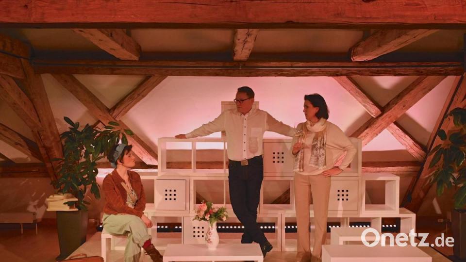 Das Landestheater Oberpfalz spielt das Stück &quot;Willkommen bei den Hartmanns&quot;. Bild: Landestheater Oberpfalz