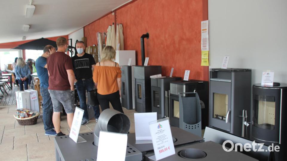 Der Winter kommt: Gute Resonanz fand die Ofen-Ausstellung. Bild: frd