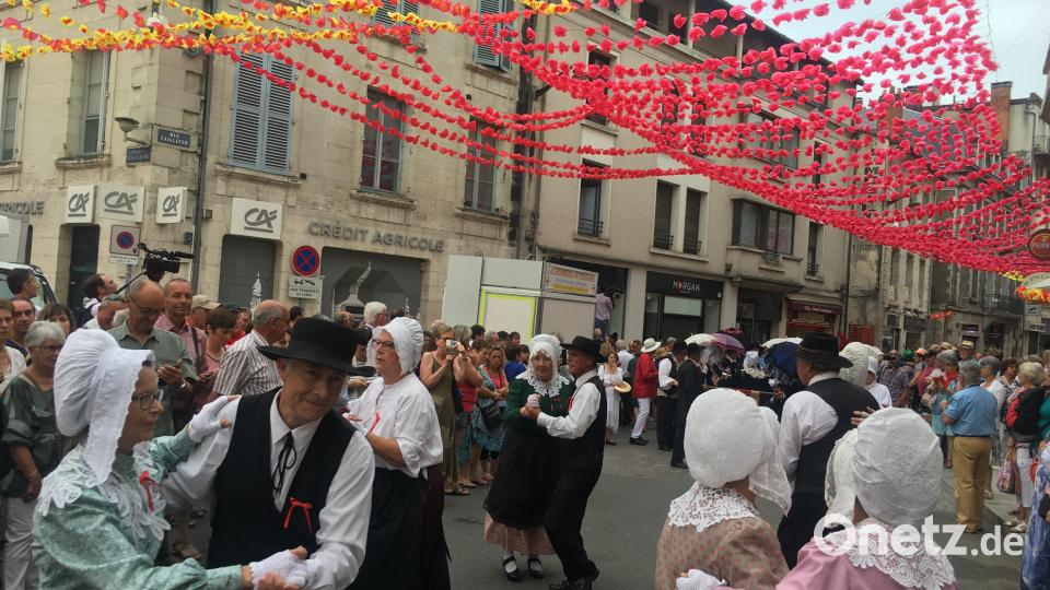 Tanz und Musik: Ein besonderer Tag in Ambergs Partnerstadt Périgueux. Bild: san