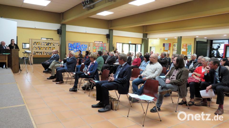 Viele Gäste aus Bayern und Böhmen nahmen am Festakt teil. Bild: ubb