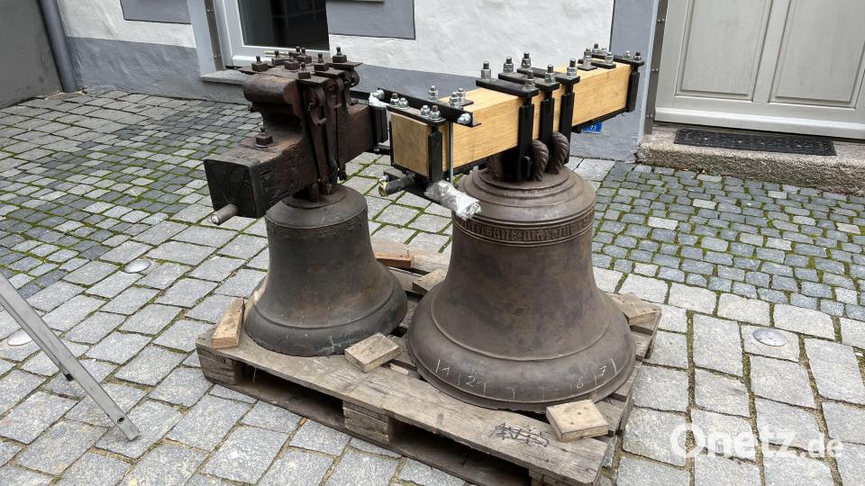 Die Glocken der Basilika sind ausgehängt, weil an ihren Tragbalken gearbeitet wird. Bild: Josef Beer/exb