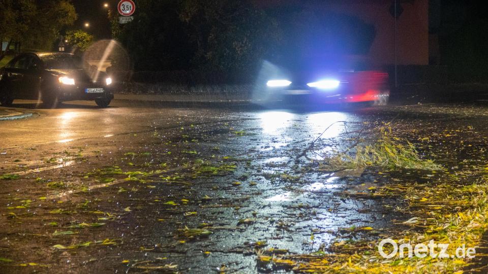 Das Sturmtief &quot;Ignatz&quot; hat am frühen Donnerstagmorgen seinen Zug über Deutschland begonnen. Bild: Harald Tittel
