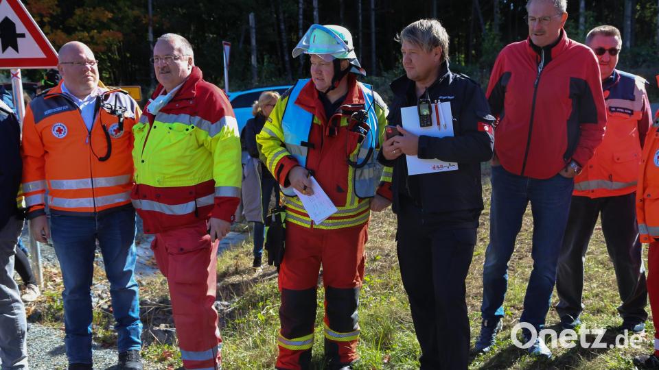 Einsatzübung auf der B 299 bei Erbendorf Bild: Roland Wellenhöfer