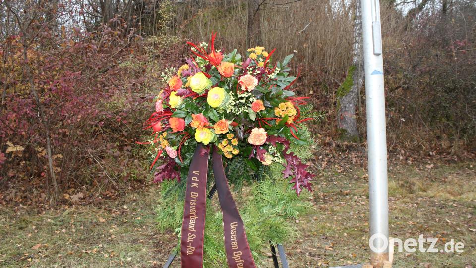 Der Kranz des VdK. Bild: mfh