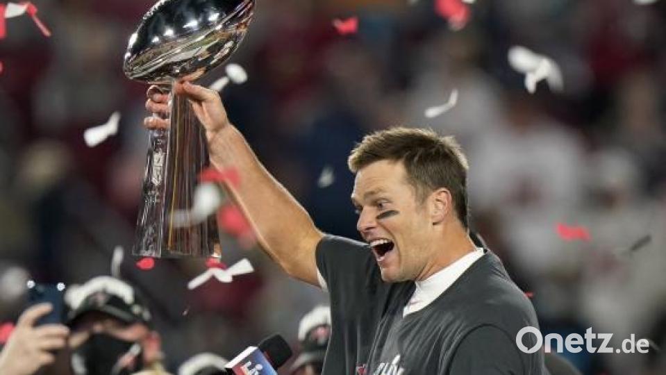 Mit Tom Brady hat der erfolgreichste Quarterback der NFL-Geschichte seine Karriere beendet. Bild: Lynne Sladky/AP/dpa