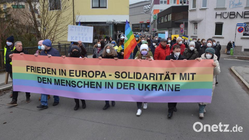 Stiller Protestmarsch zum Woodstock-Hügel. Bild: Kunz