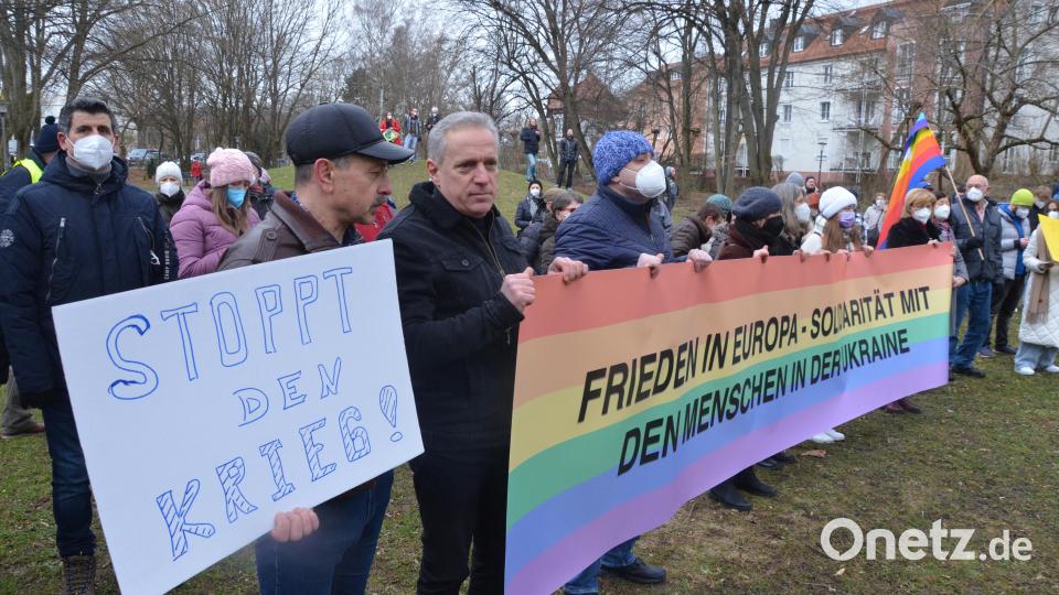 Schlusskundgebung am Woodstock-Hügel. Bild: Kunz